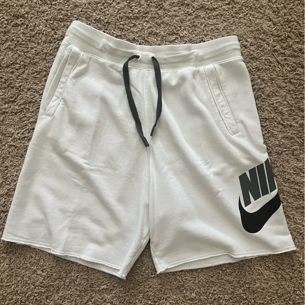 Nike Men’s Sportswear Sport Essential Shorts